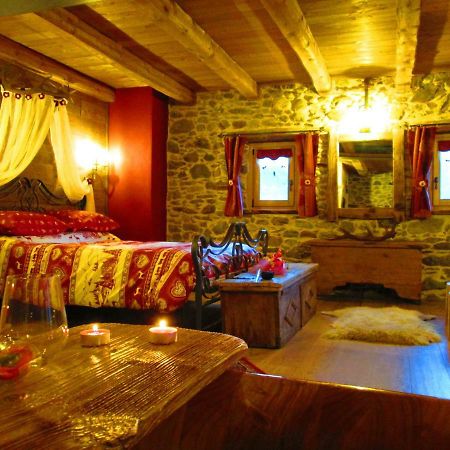 Chalet Cuore Selvatico Monno Exterior foto