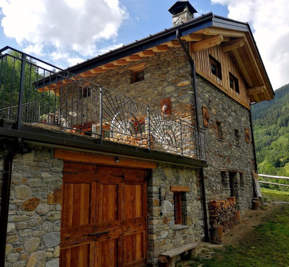 Chalet Cuore Selvatico Monno Exterior foto