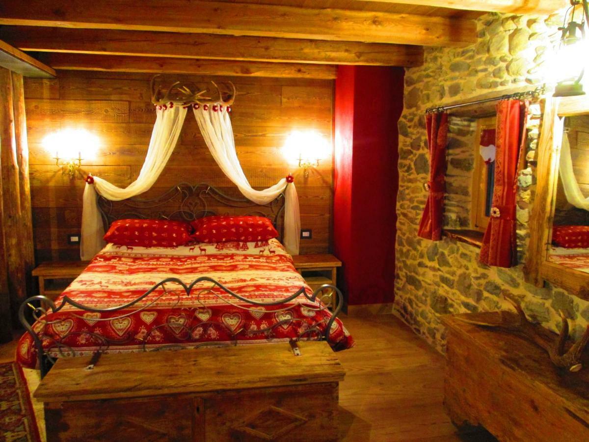 Chalet Cuore Selvatico Monno Exterior foto