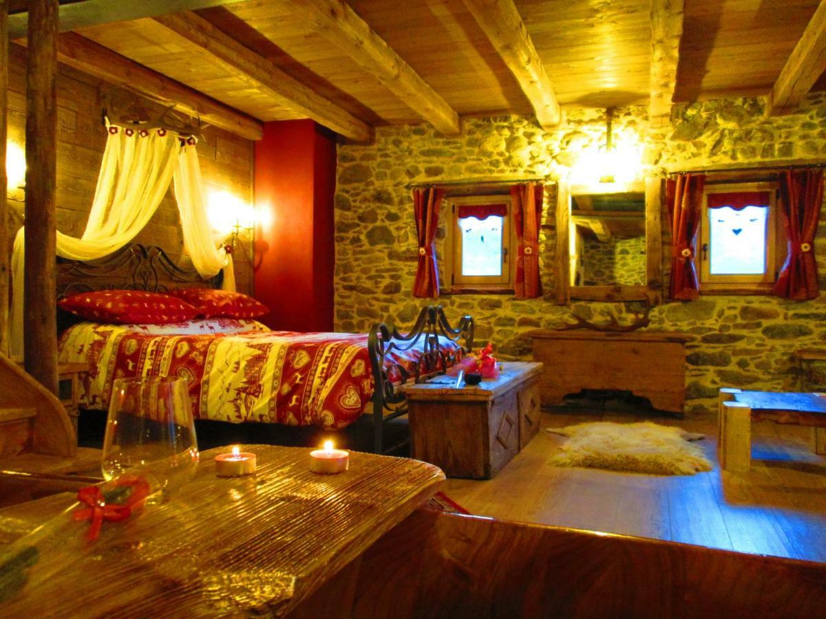 Chalet Cuore Selvatico Monno Exterior foto